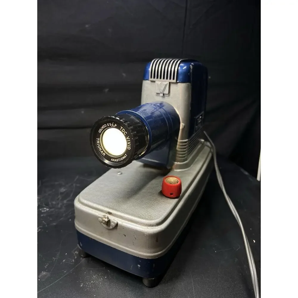 1950’s Vintage Show PAK 300 TDC Slide Projector